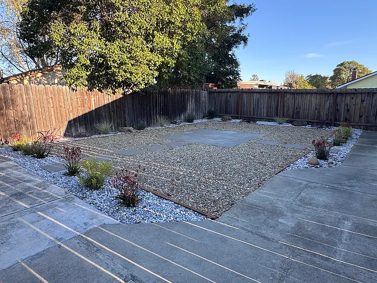1565 Buttercup Ct — Photo 25