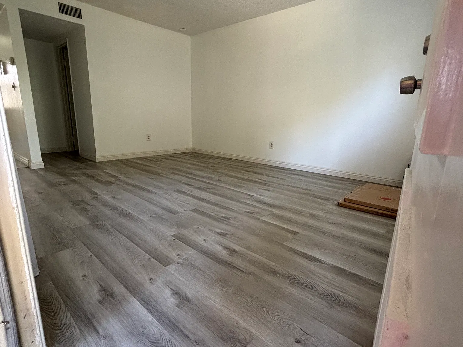 2 bed, 1.5 bath, 1000 sqft, $2,575 — Photo 3