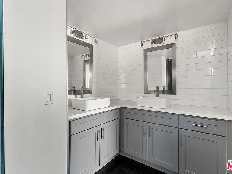 1322 N Cherokee Ave — Photo 11