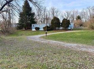 233 Huntingdon Rd S, Ruffs Dale, PA 15679