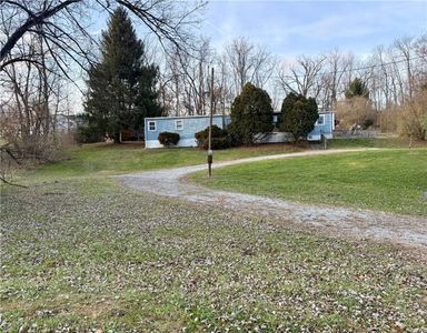 233 Huntingdon Rd S, Ruffs Dale, PA, 15679