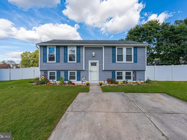 6 Sweet Gum Ct, Baltimore, MD 21221