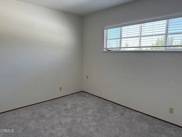 520 Linwood Ave #D — Photo 13