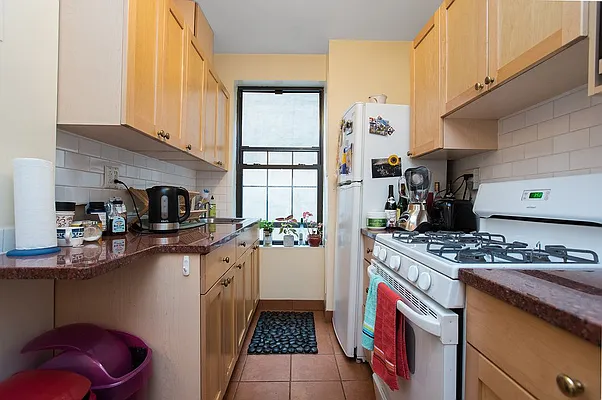 Rented by Emor Management Inc. | media 58