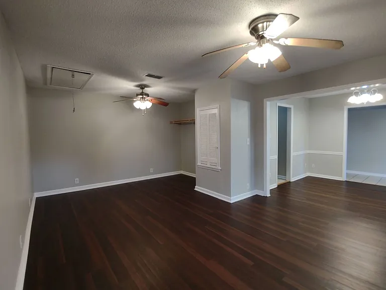 602 Sand Ridge Rd — Photo 7