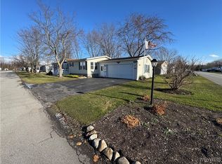 6253 Corwin Sta, Newfane, NY 14108