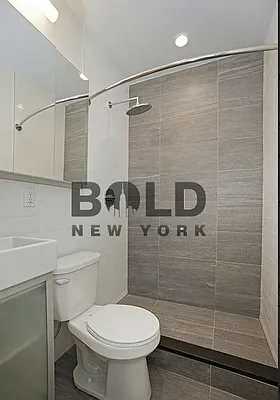 Rented by Bold New York | media 31