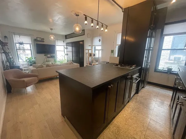 338 East 67th Street image 1 of 12