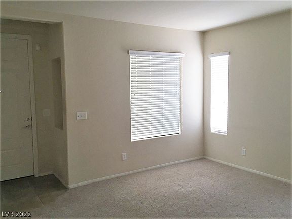 5th image of 10481 Mulvaney Cir