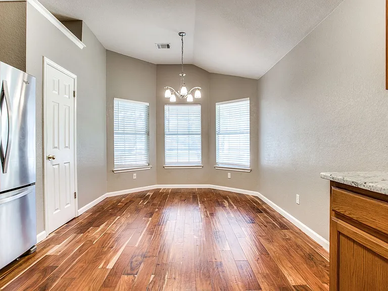 1314 Brighton Bend Ln — Photo 12