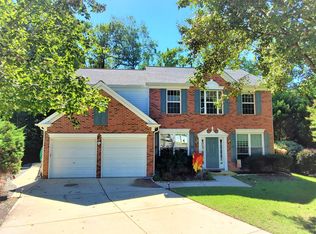 618 Sherwood Forest Pl, Cary, NC 27519