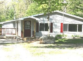 2041 Lois Dr, Harrison, MI 48625