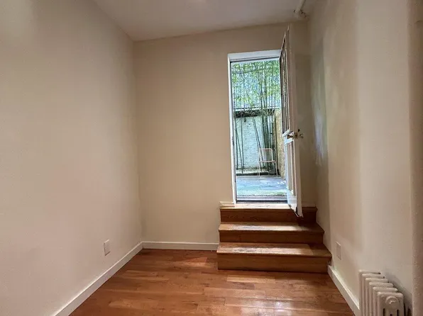 419 West 44th Street image 9 of 17