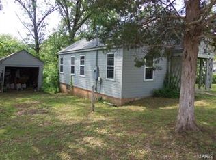 467 Keysville St, Steelville, MO 65565