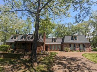 50 Michelle Ln, Jackson, TN 38301