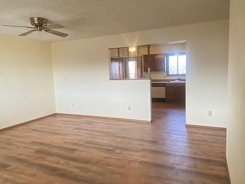 2037 35th Ave APT 5, Greeley, CO 80634 | Zillow