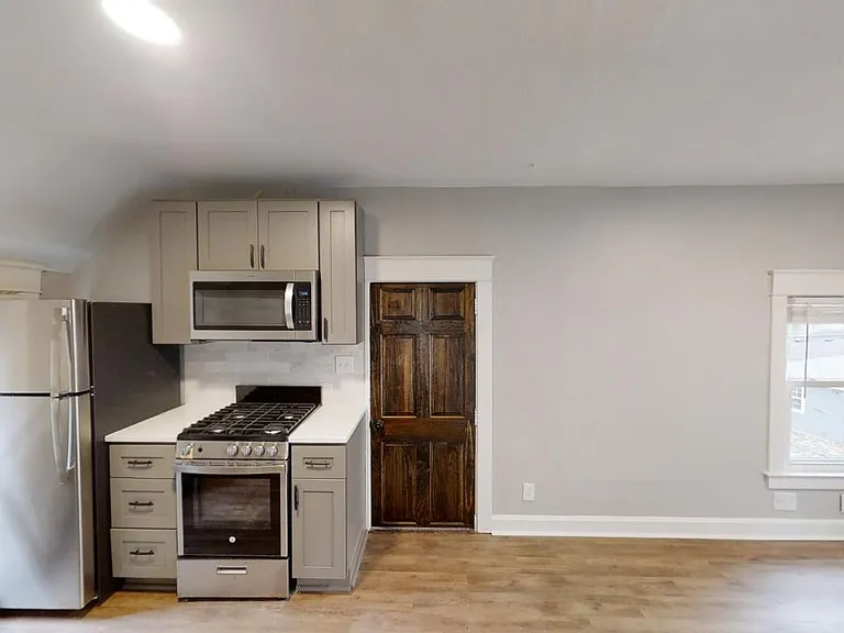 4141 Terrace St #1 — Photo 6