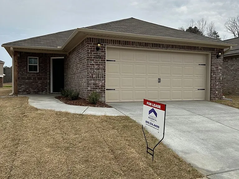 2126 Kilpatrick Ln — Photo 3