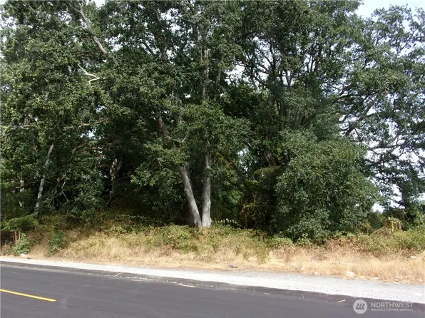 7727 146th Street SW, Lakewood, WA 98439