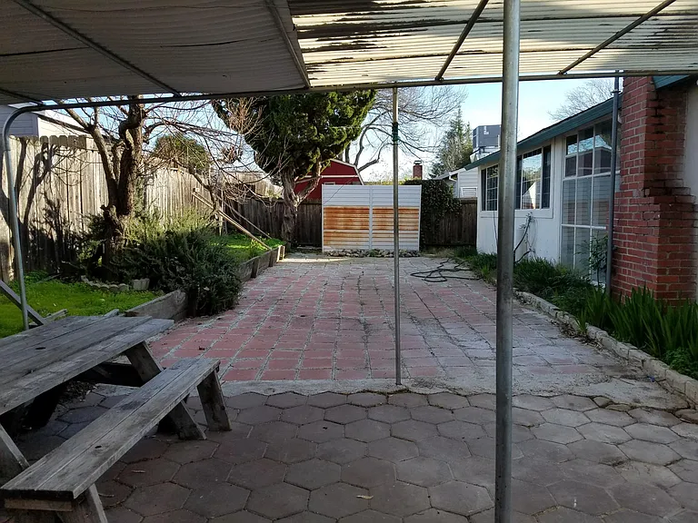 3144 Ida Dr — Photo 34