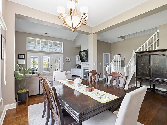 5th image of 8836 Crystal River Dr