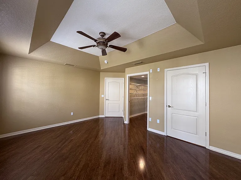 600 Mirabella Cir #104-238 — Photo 3
