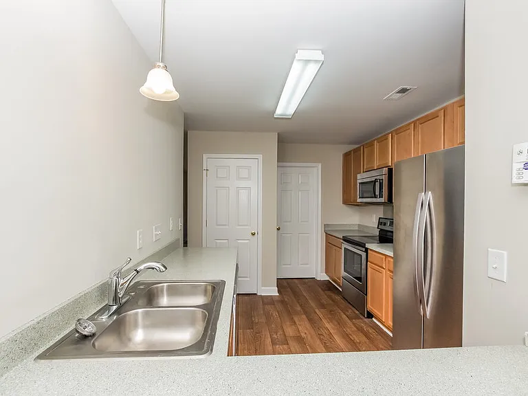 958 Ramsgate Dr SW — Photo 11