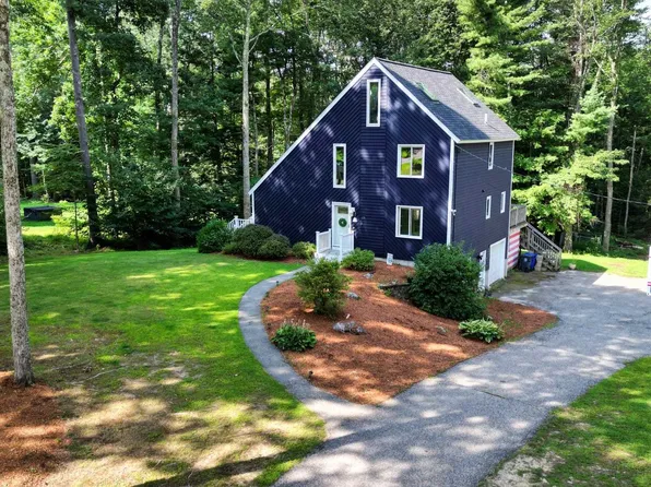 120 Wheel Wright Road, Hampstead, NH 03841