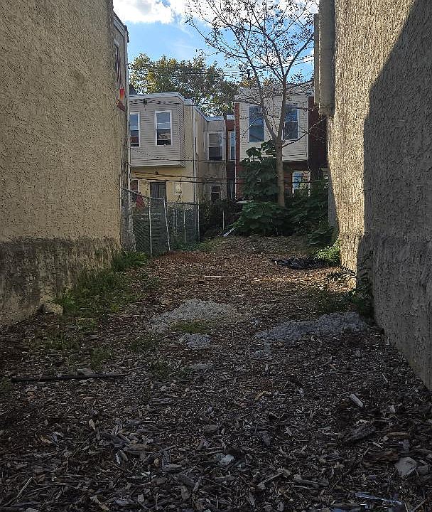 2nd image of 12 S Ruby St