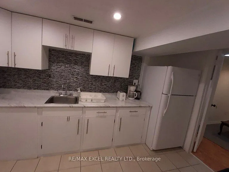 54 Green Bush Rd — Photo 1