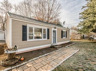 14 Apple St, Wallingford, CT 06492