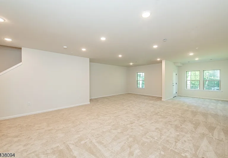 5 Wadsworth Dr — Photo 21