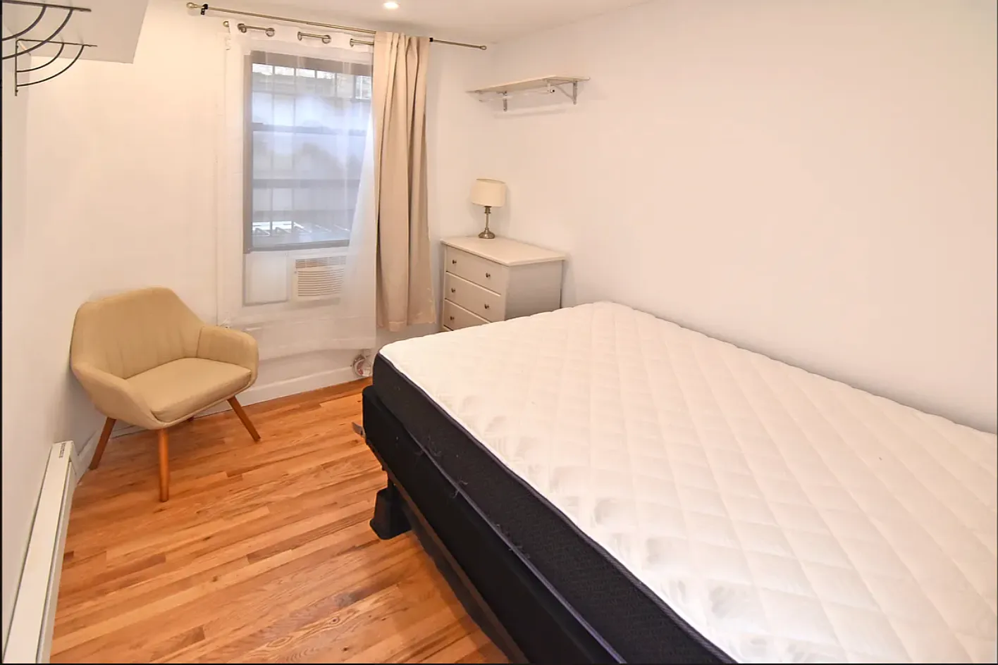 57 1st Avenue — Photo 3