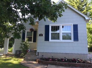 228 Rozier St, Alton, IL 62002