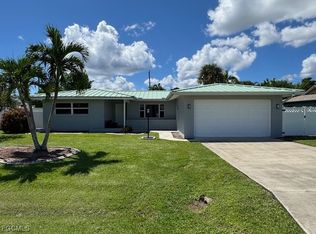 5214 Sunnybrook Ct, Cape Coral, FL 33904