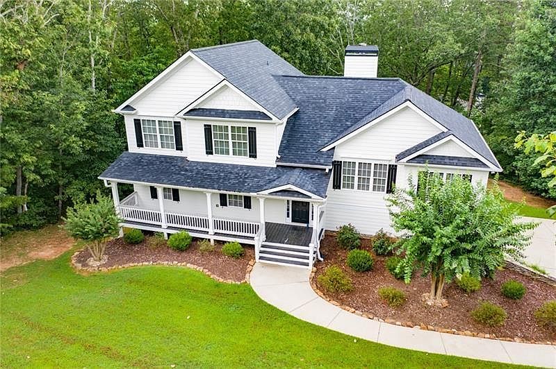 1st image of 111 Silver Creek Dr