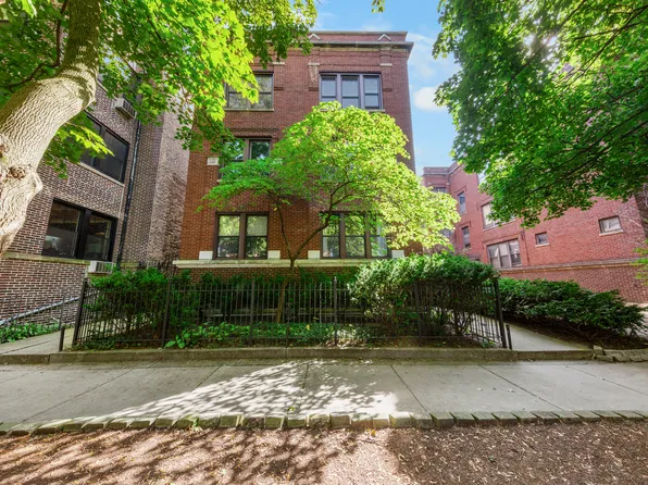 1447 W Rosemont Ave #1, Chicago, IL 60660