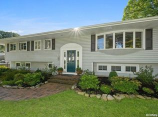 78 Eatons Neck Rd, Northport, NY 11768