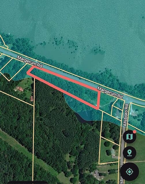 1st image of 915 Margerum Rd #3