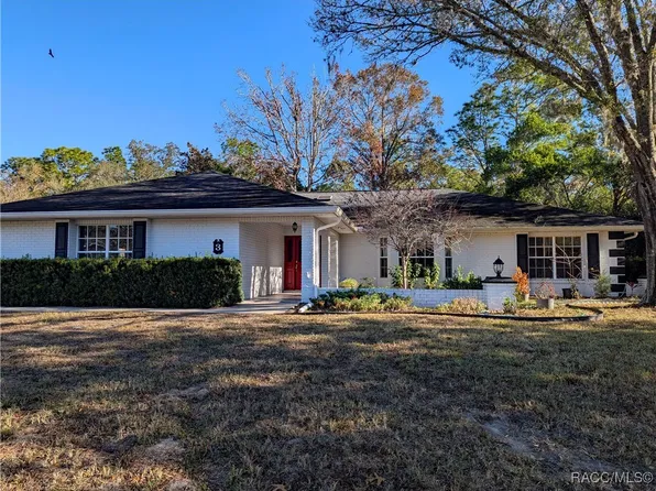 3 Graytwig Ct W, Homosassa, FL 34446