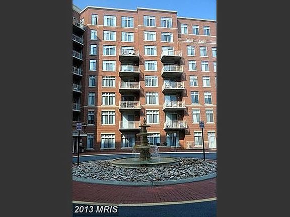 2nd image of 4480 Market Commons Dr Unit 609