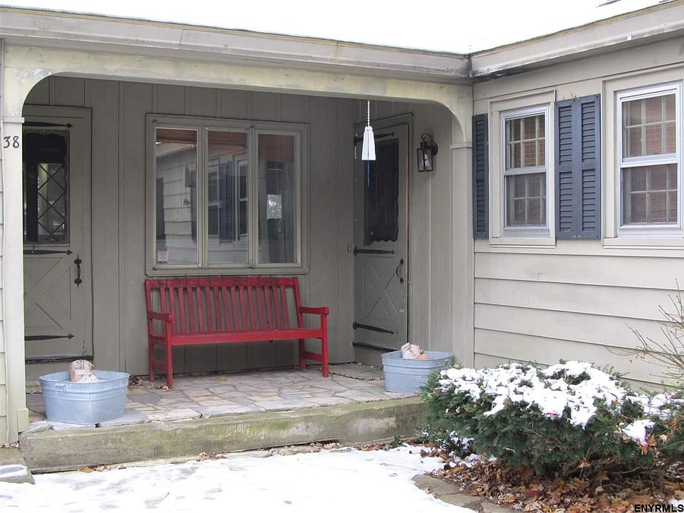 1st image of 38 Cunningham Ave