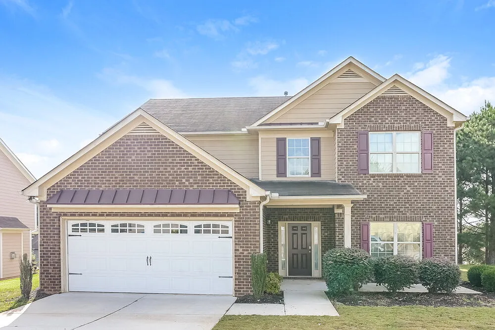 4 bed, 2.5 bath, 2434 sqft, $2,760 — Photo 1