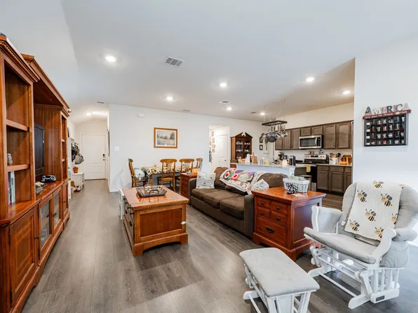 319 Pine Hollow Way, Royse City, TX 75189