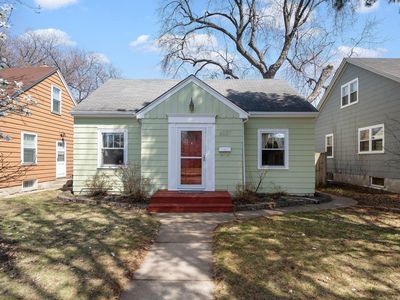 6037 Clinton Ave, Minneapolis, MN, 55419