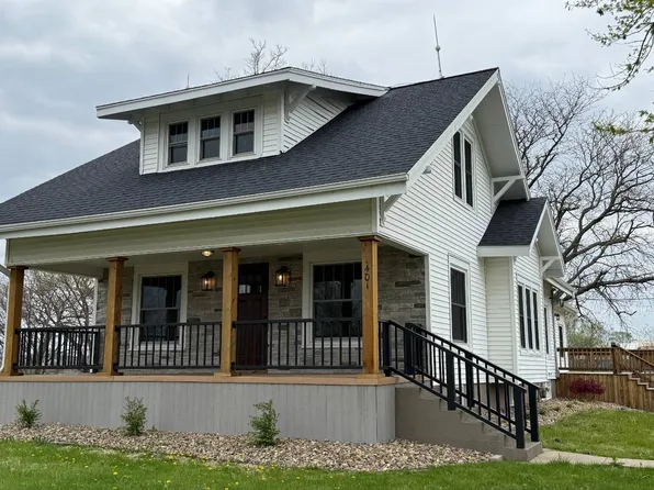 401 S 28th St, Bethany, MO 64424