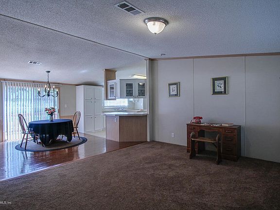 3rd image of 86064 Lee Plantation Dr