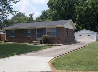 1945 Springfield Dr, Henderson, KY 42420