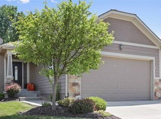 34065 W 90th Cir, De Soto, KS 66018