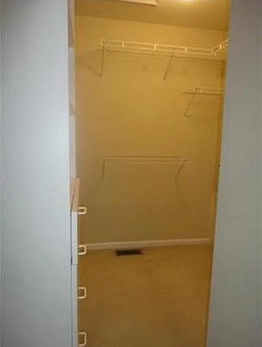 4112 Hermitage Dr — Photo 16